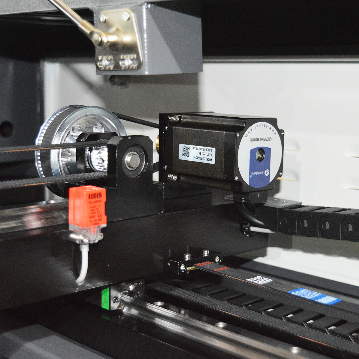 Industrie-Laserschneider 6090  – Industrial Laser Engraver For Wood Bewertung und Preis